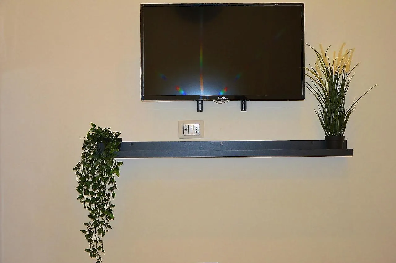 La Dimora Dell'Arcivescovo Apartment Bari 0*,